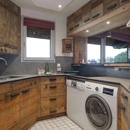 1850, Skis Aux Pieds, 4 Pers, Parking, Wifi - Fr-1-631-215 * Courchevel